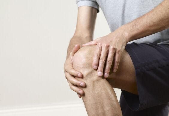 Boala degenerativ-distrofică artroza se manifestă ca durere la nivelul articulațiilor
